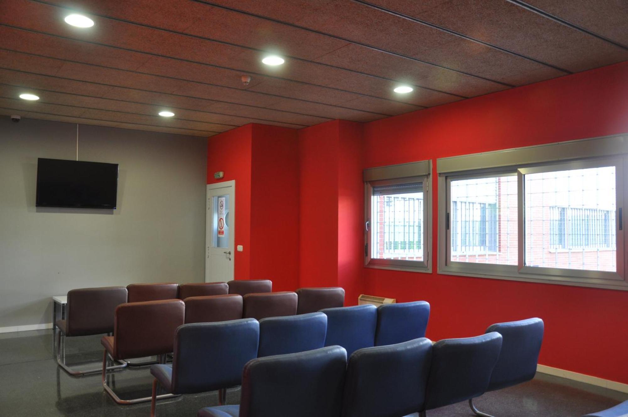 Apartmán Residencia Resa Tomas Alfaro Fournier Vitoria-Gasteiz Exteriér fotografie