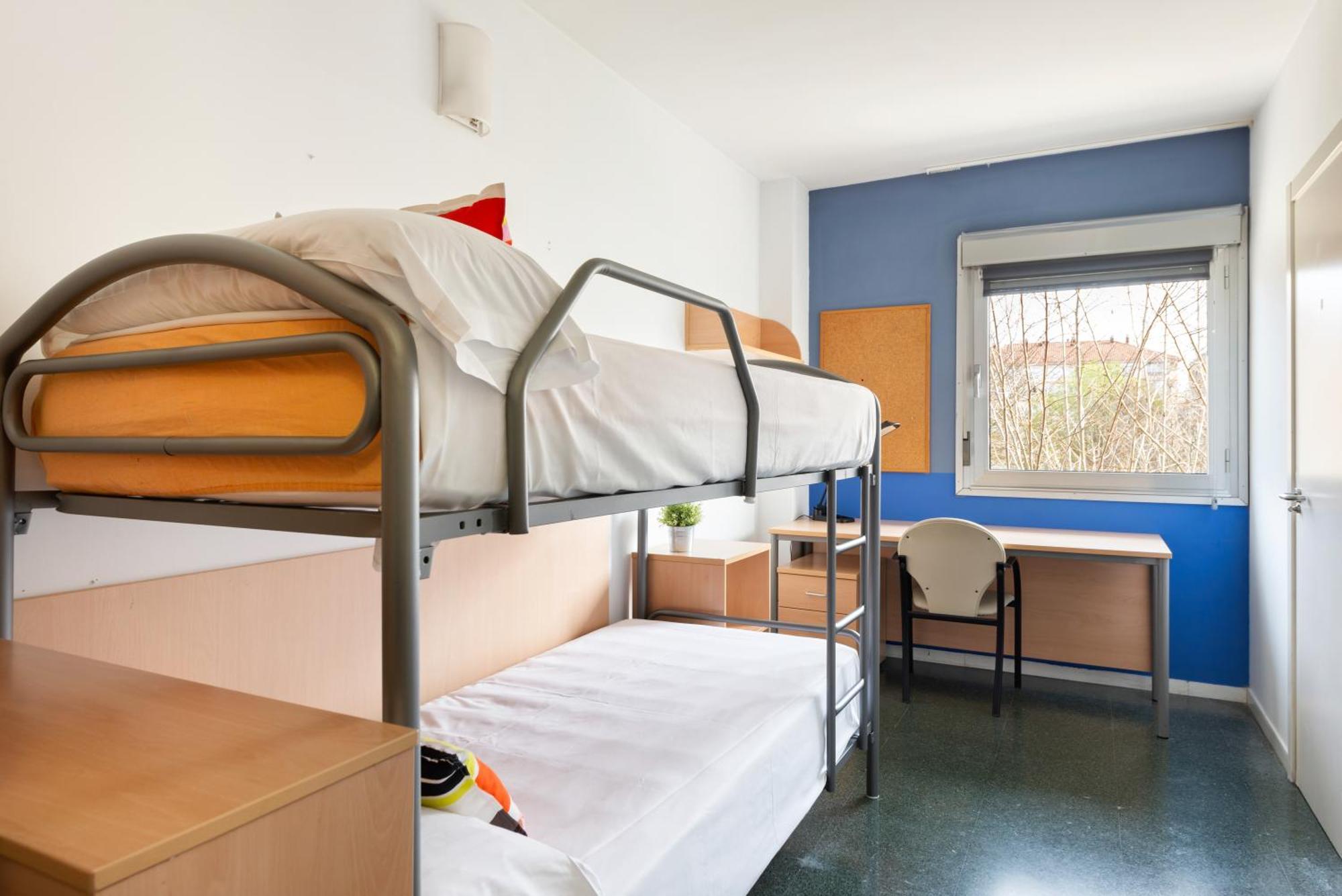 Apartmán Residencia Resa Tomas Alfaro Fournier Vitoria-Gasteiz Exteriér fotografie