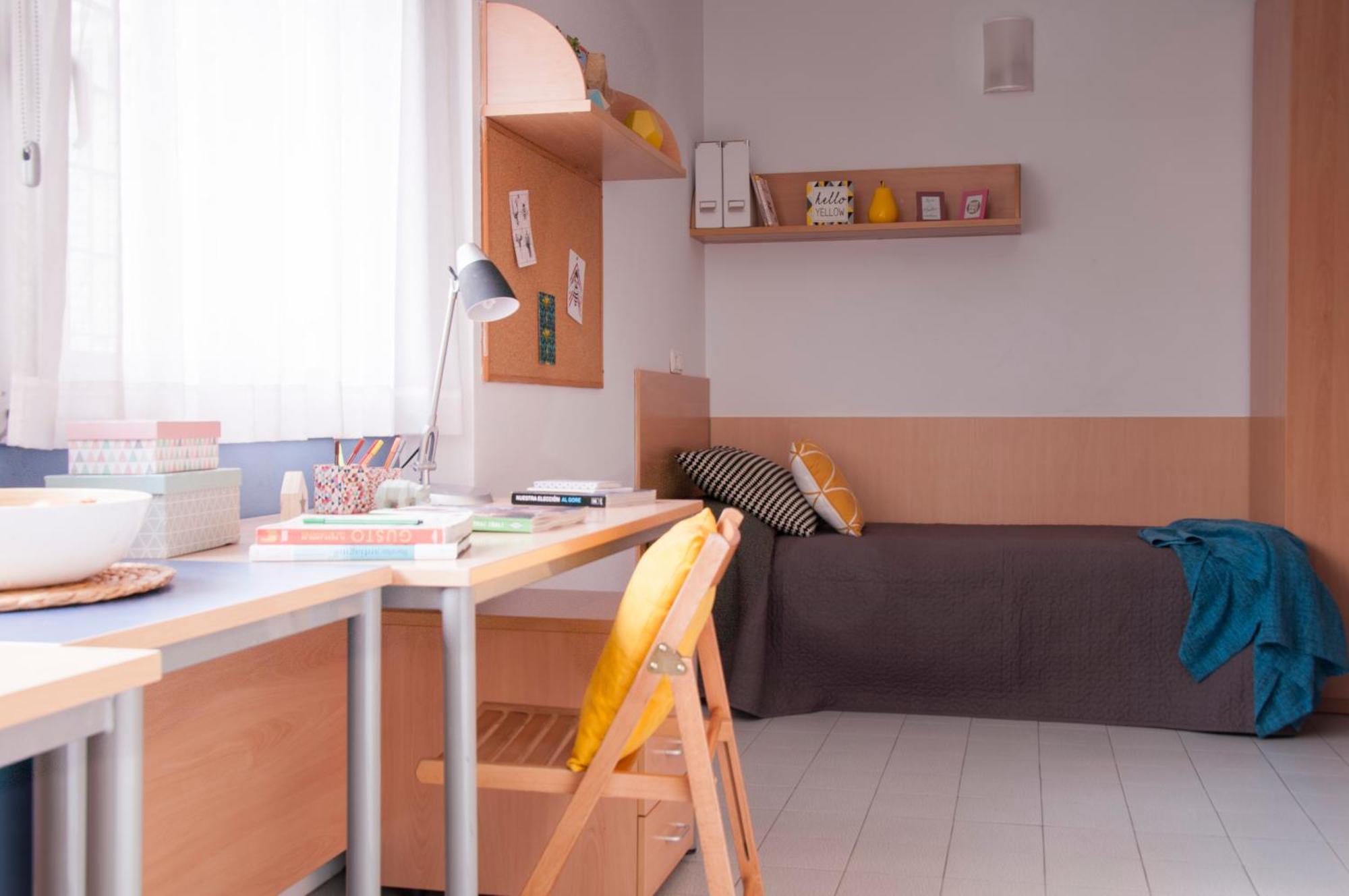 Apartmán Residencia Resa Tomas Alfaro Fournier Vitoria-Gasteiz Exteriér fotografie
