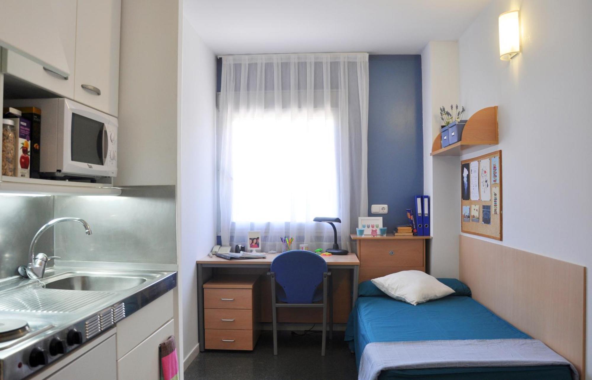 Apartmán Residencia Resa Tomas Alfaro Fournier Vitoria-Gasteiz Exteriér fotografie